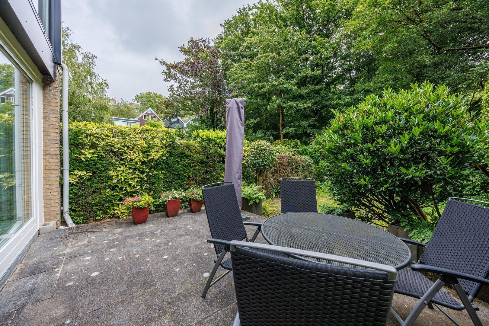Tussenwoning te koop: Antoon Coolenlaan 33, Delft
