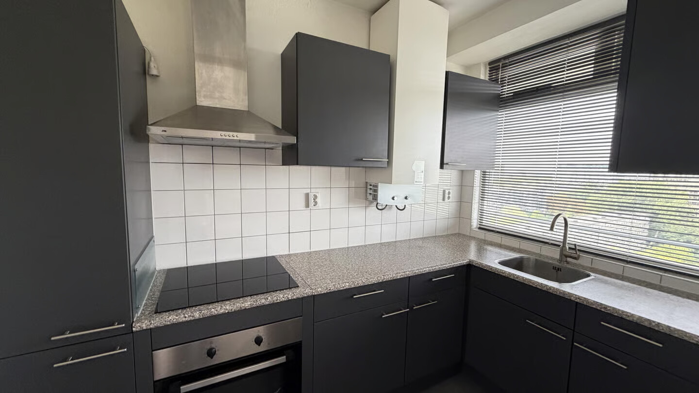 Appartement te koop: Dirk Costerplein 235, Delft