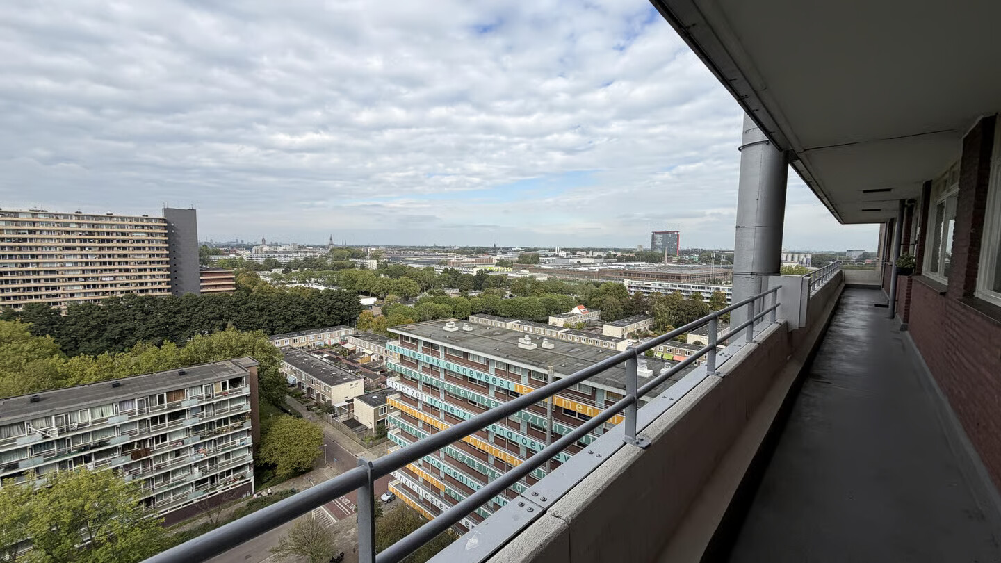 Appartement te koop: Dirk Costerplein 235, Delft