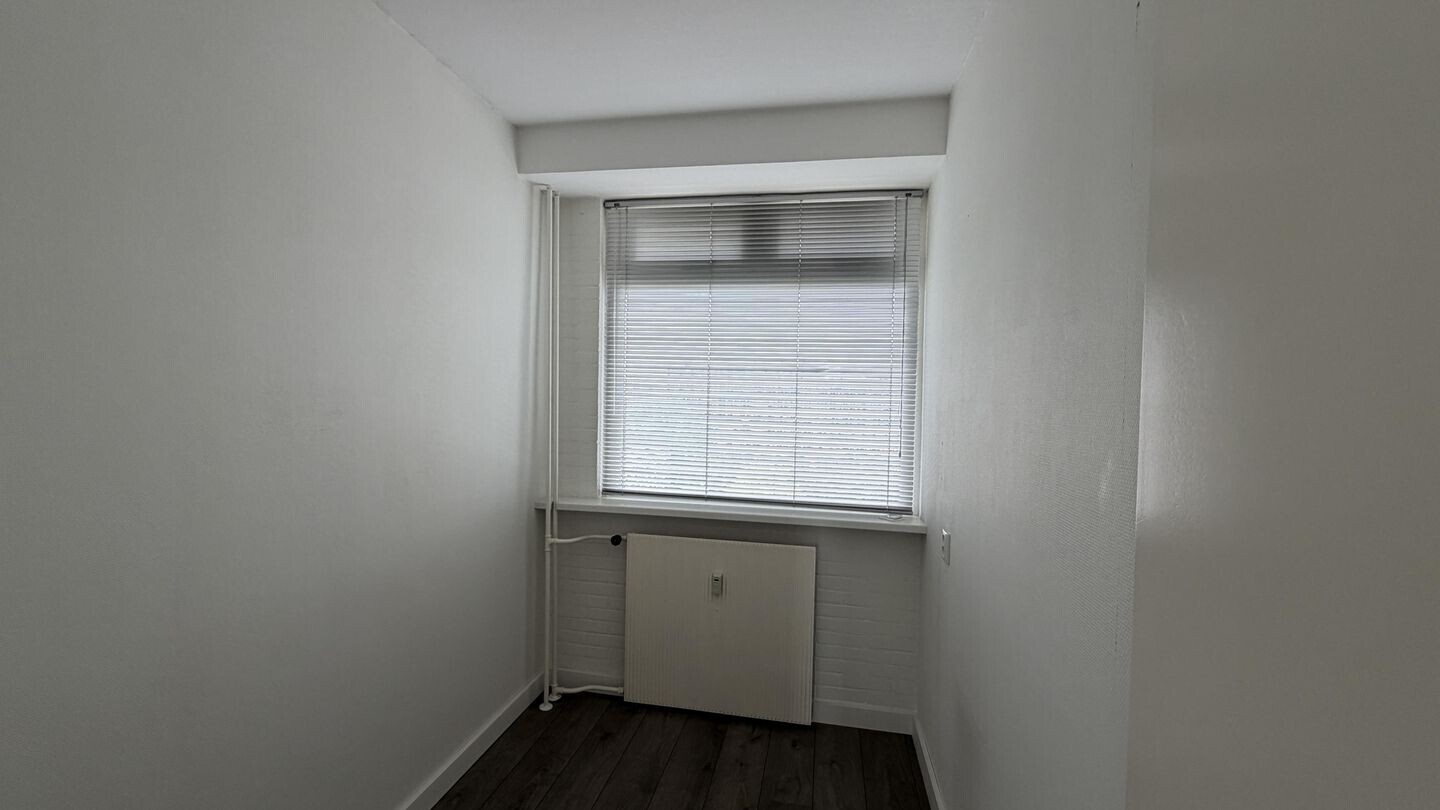 Appartement te koop: Dirk Costerplein 235, Delft