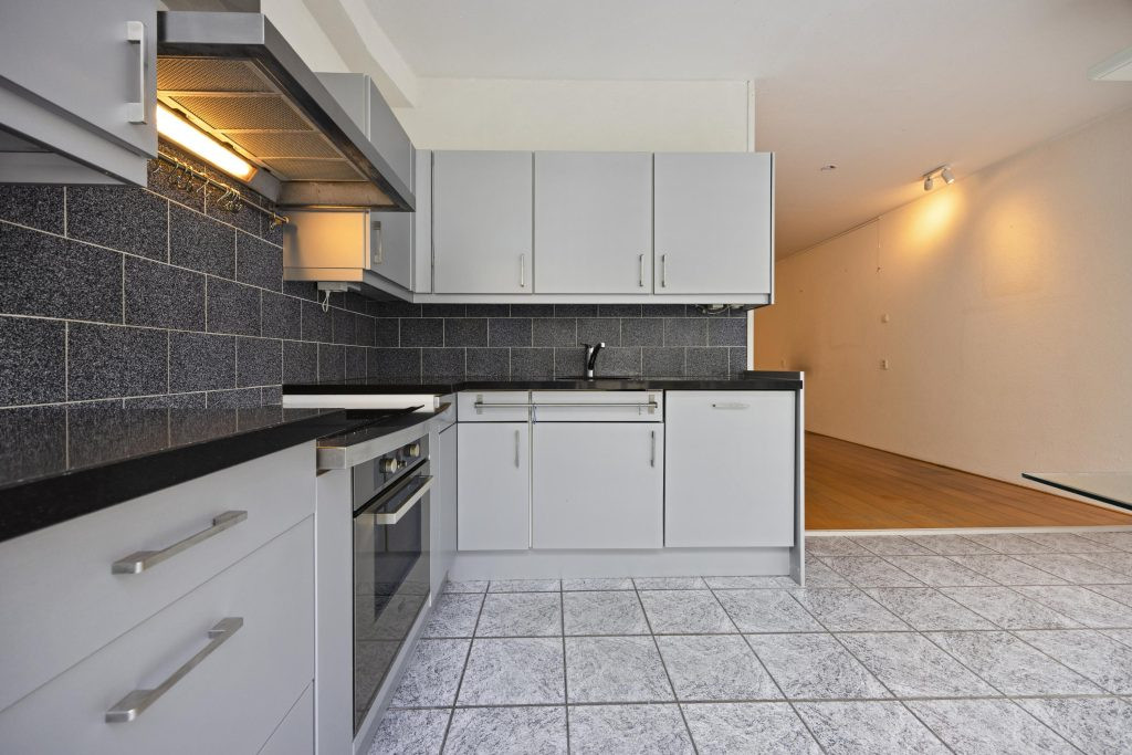 Tussenwoning te koop: Van der Kamlaan 34, Delft