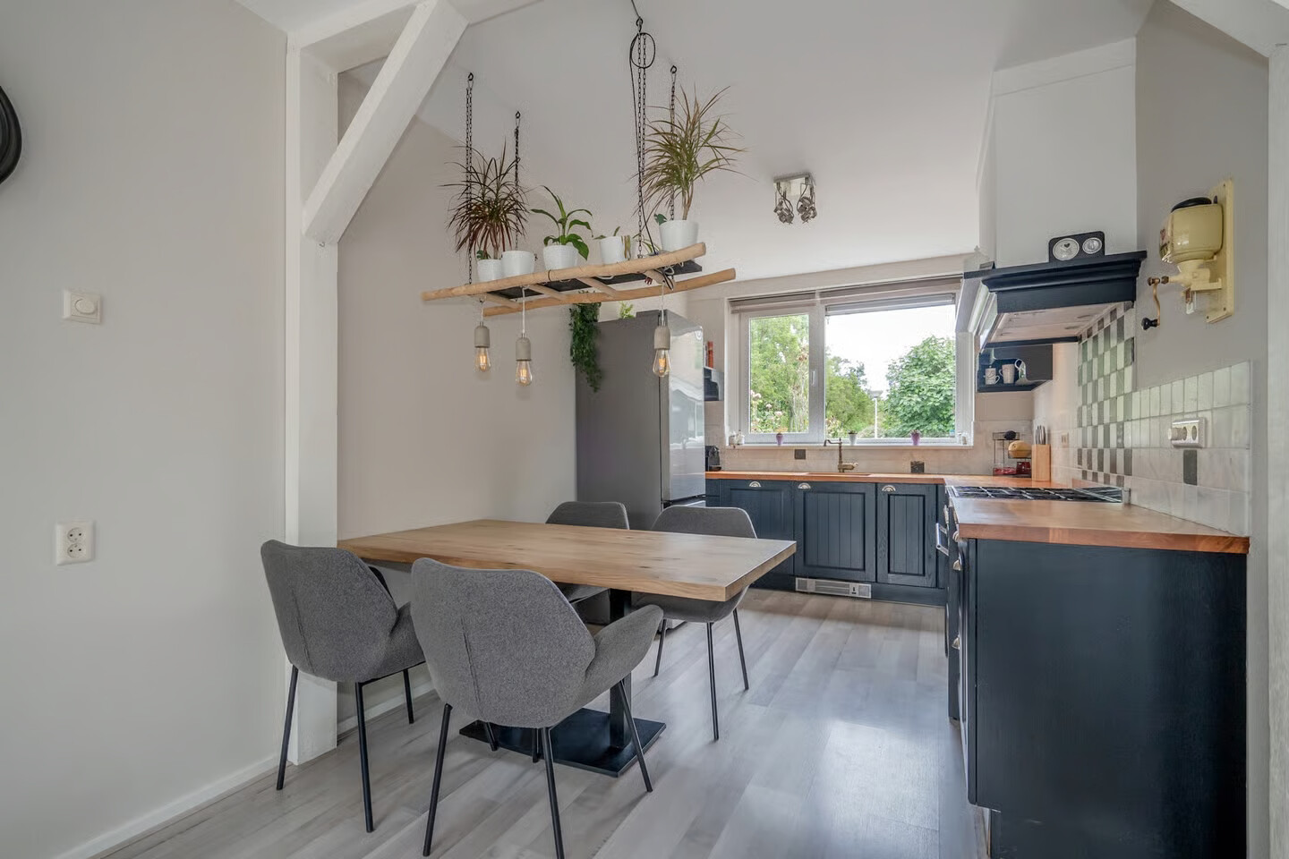 Tussenwoning te koop: Koetlaan 58, Delft