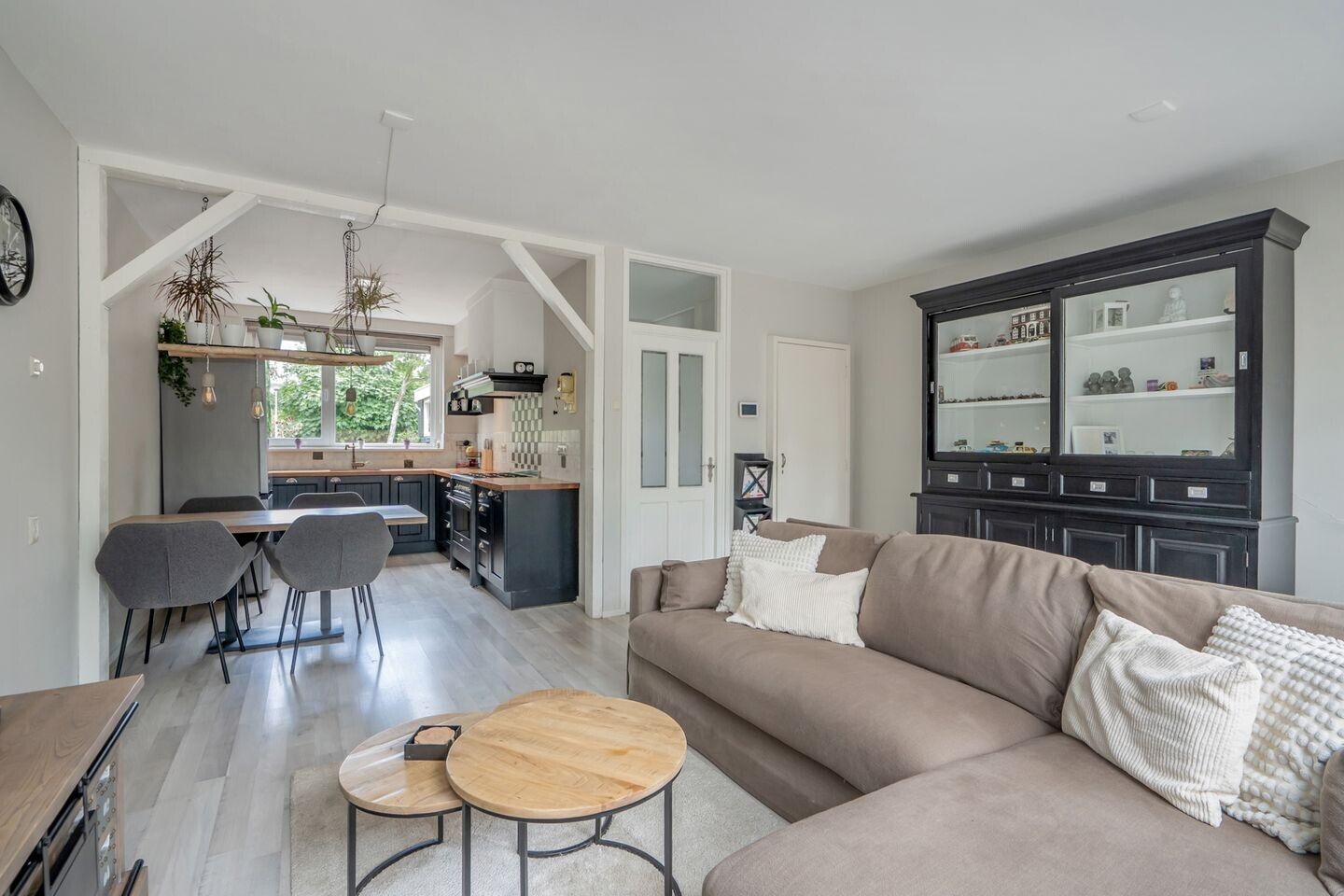 Tussenwoning te koop: Koetlaan 58, Delft