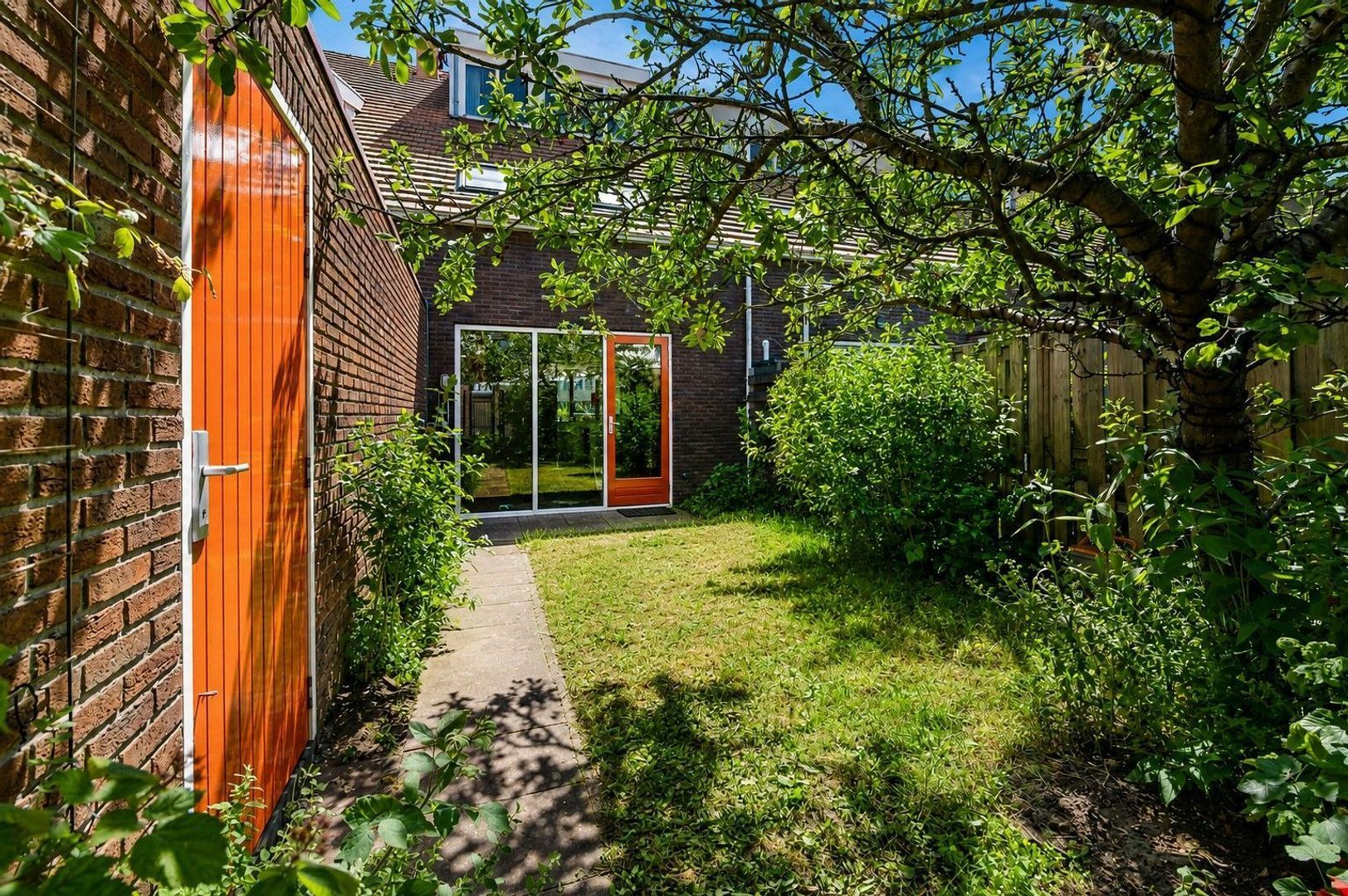 Tussenwoning te koop: Prof. Bosschastraat 27, Delft