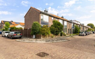 Prof. Henketstraat 1