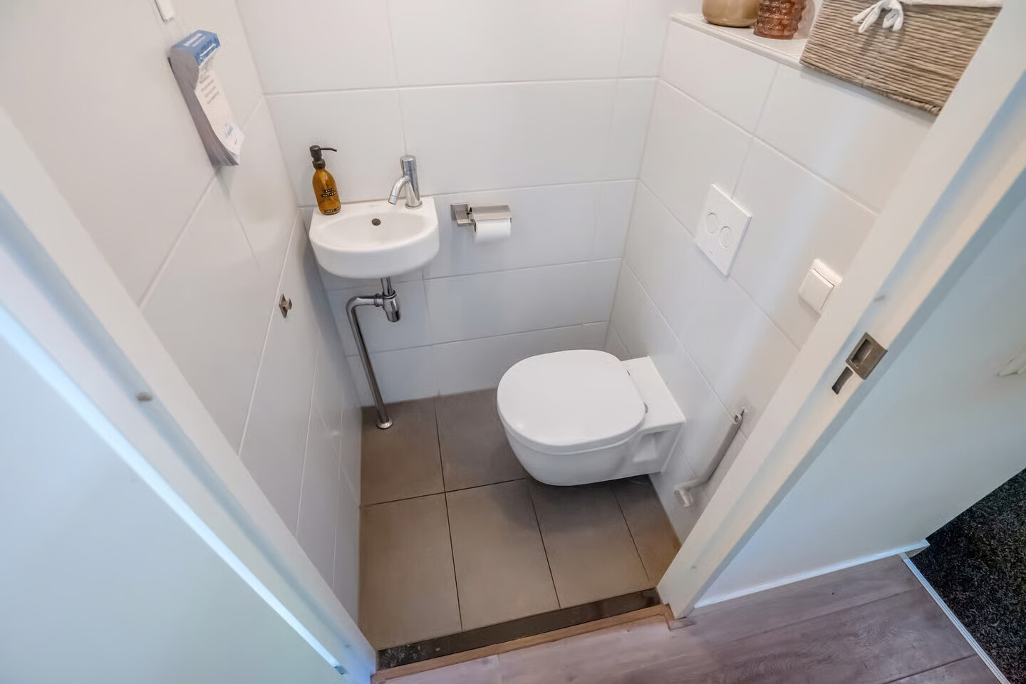 Tussenwoning te koop: Kersbergenstraat 18, Delft