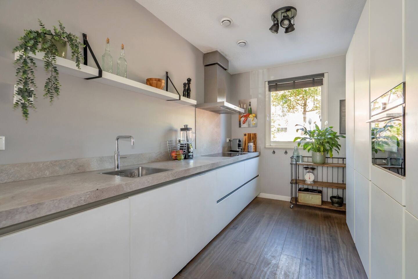 Tussenwoning te koop: Kersbergenstraat 18, Delft