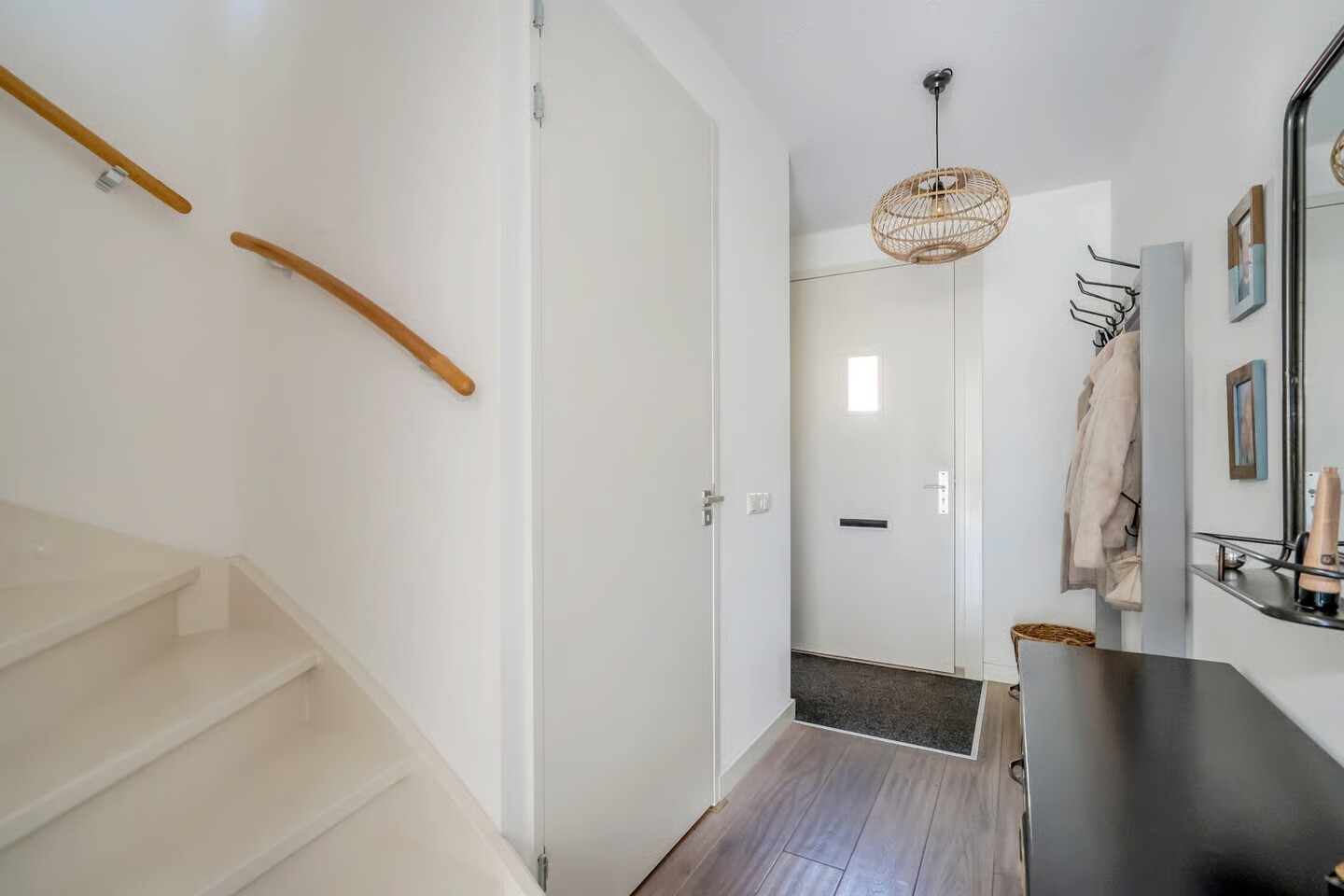 Tussenwoning te koop: Kersbergenstraat 18, Delft