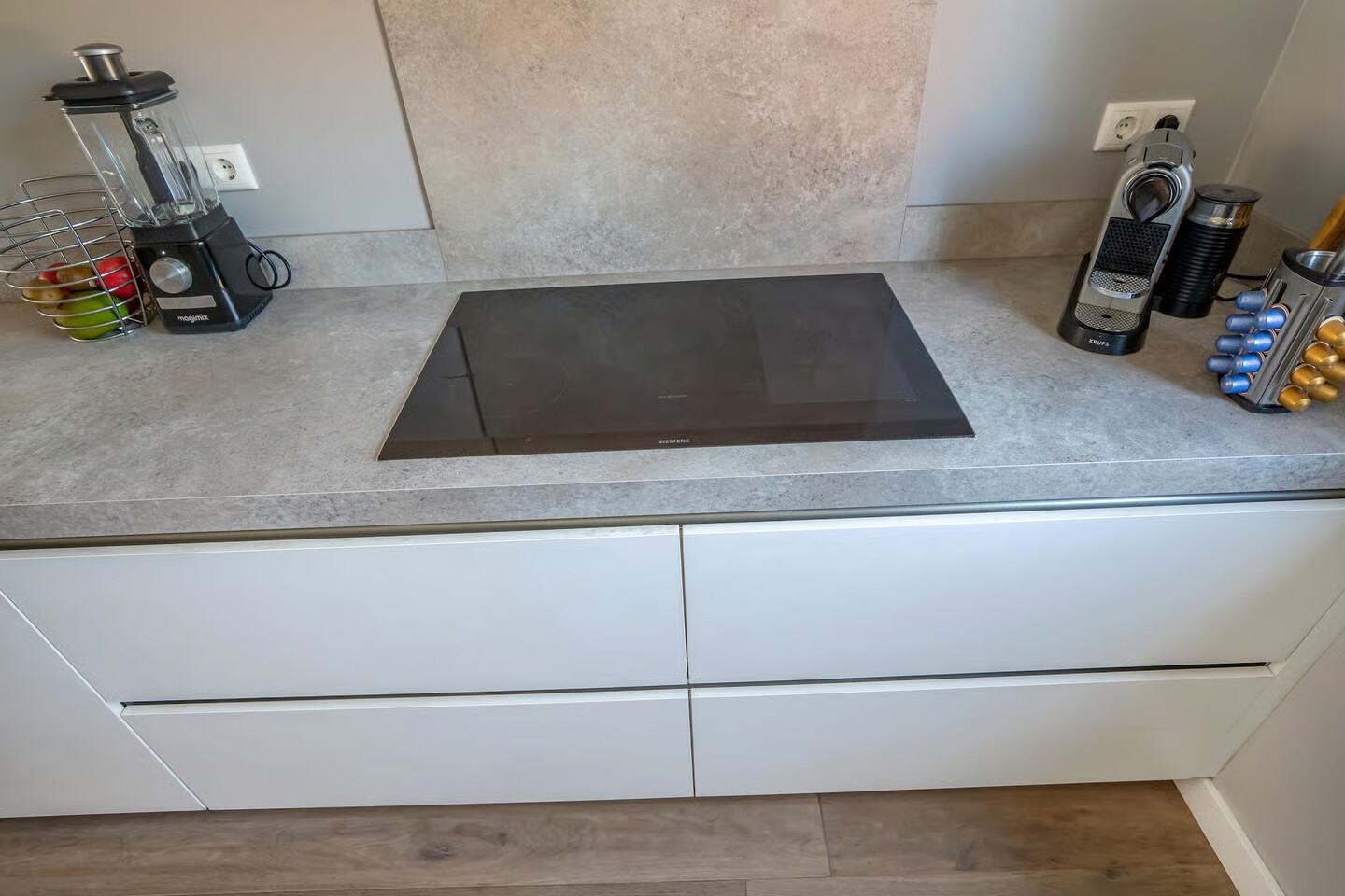 Tussenwoning te koop: Kersbergenstraat 18, Delft