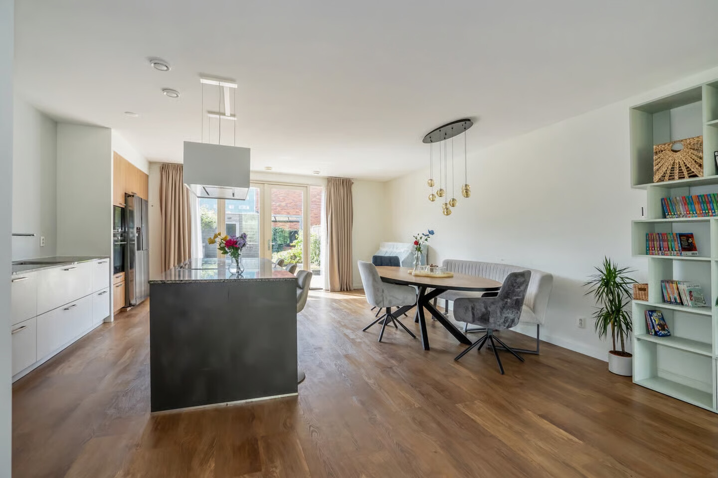 Tussenwoning te koop: Van Tijenstraat 20, Delft