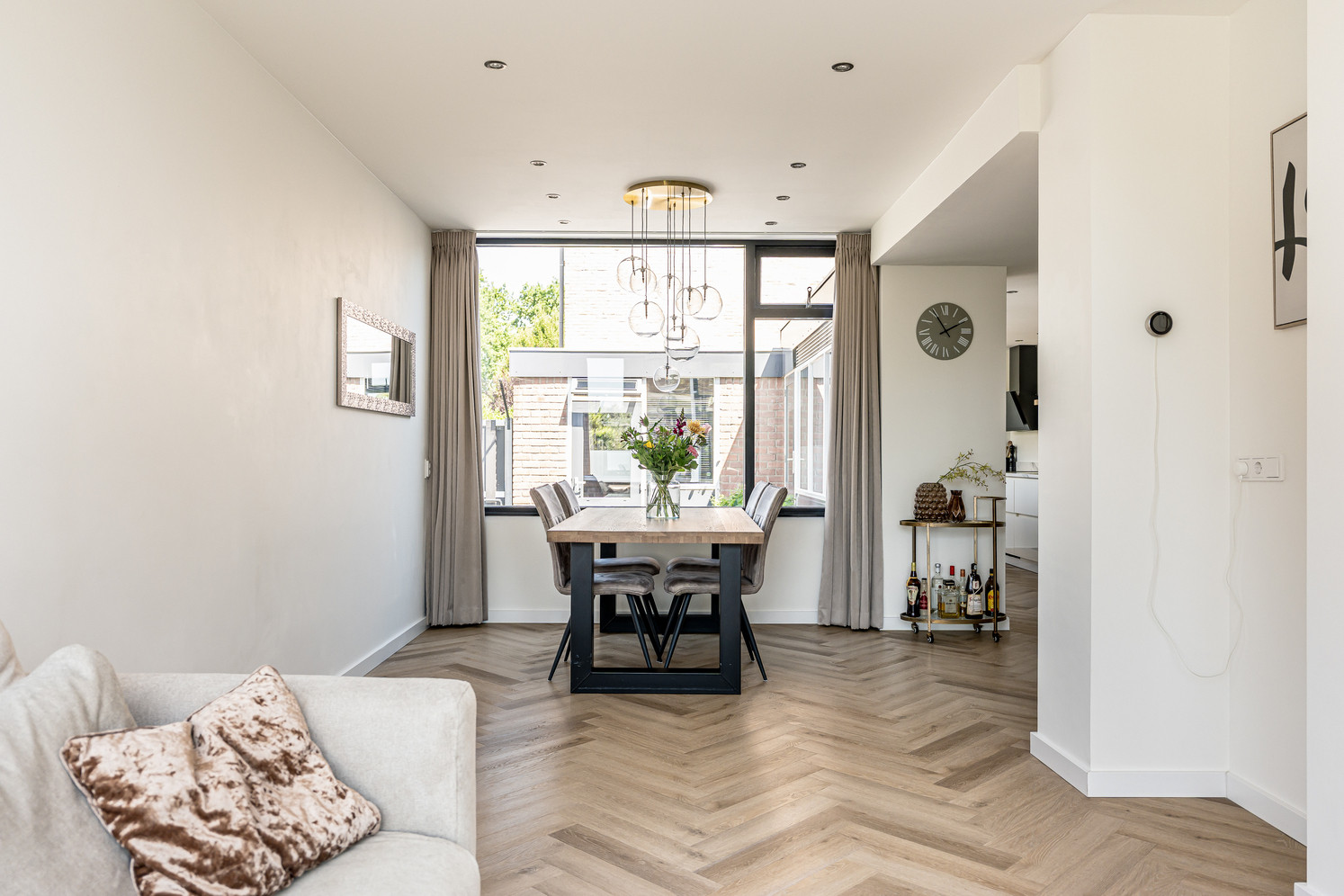 Hoekwoning te koop: Bernard Zweersstraat 8, Nootdorp