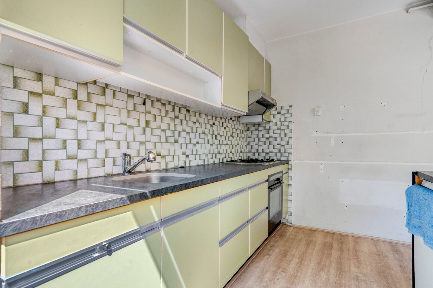 Tussenwoning te koop: Dr. Alphons Diepenbrockstraat 31, Nootdorp