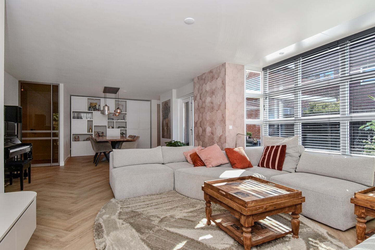 Tussenwoning te koop: Kerkweg 34, Nootdorp