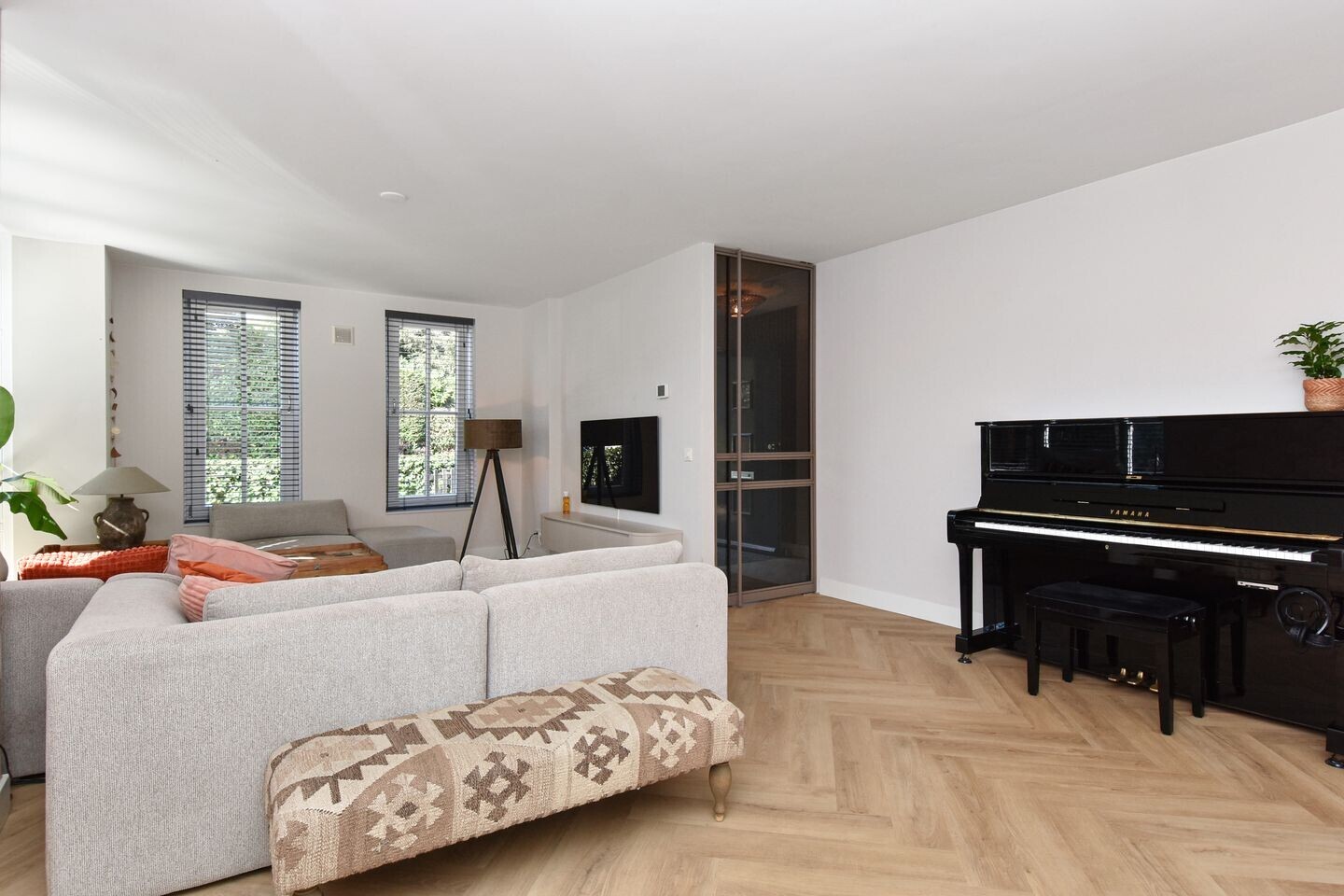 Tussenwoning te koop: Kerkweg 34, Nootdorp