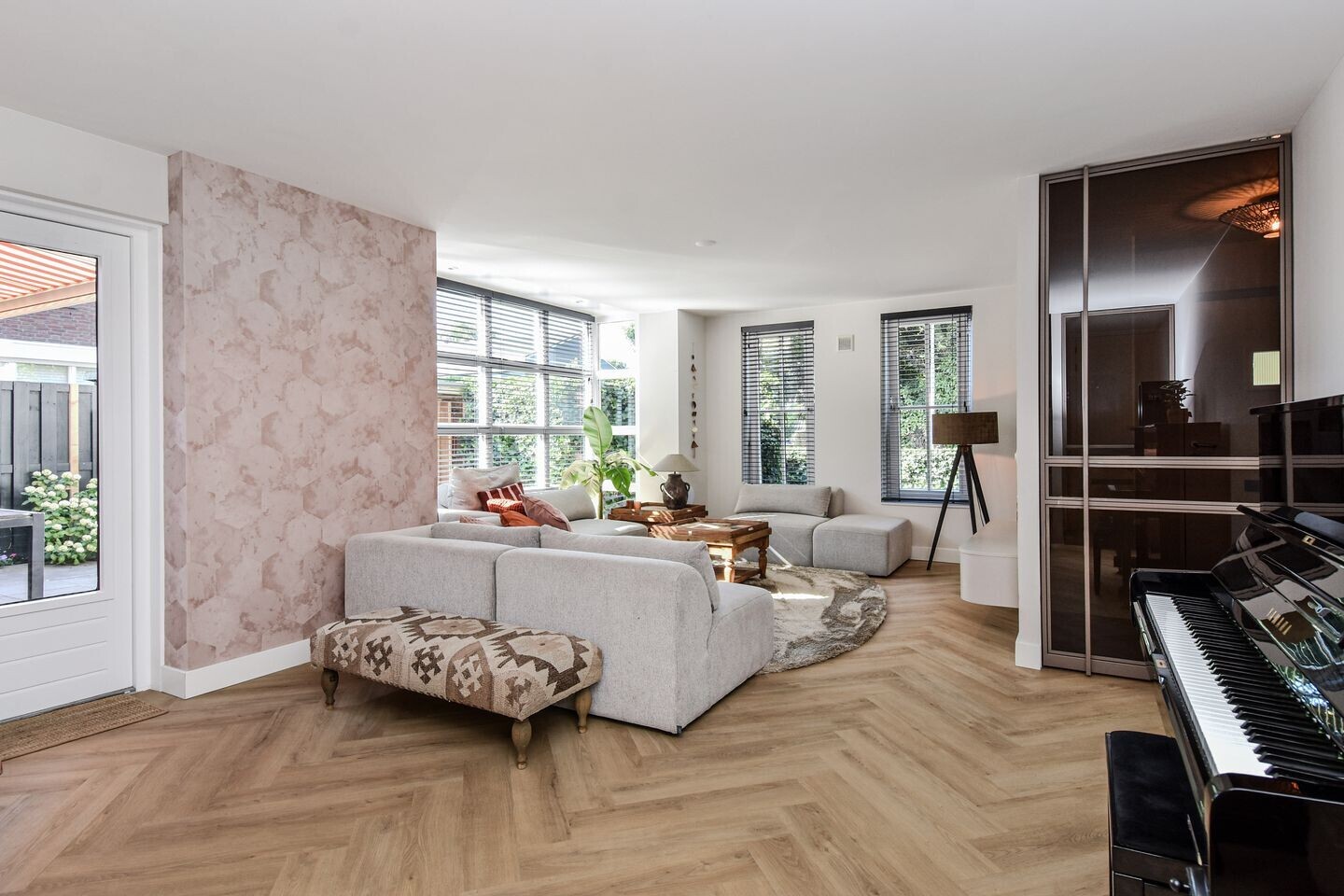 Tussenwoning te koop: Kerkweg 34, Nootdorp