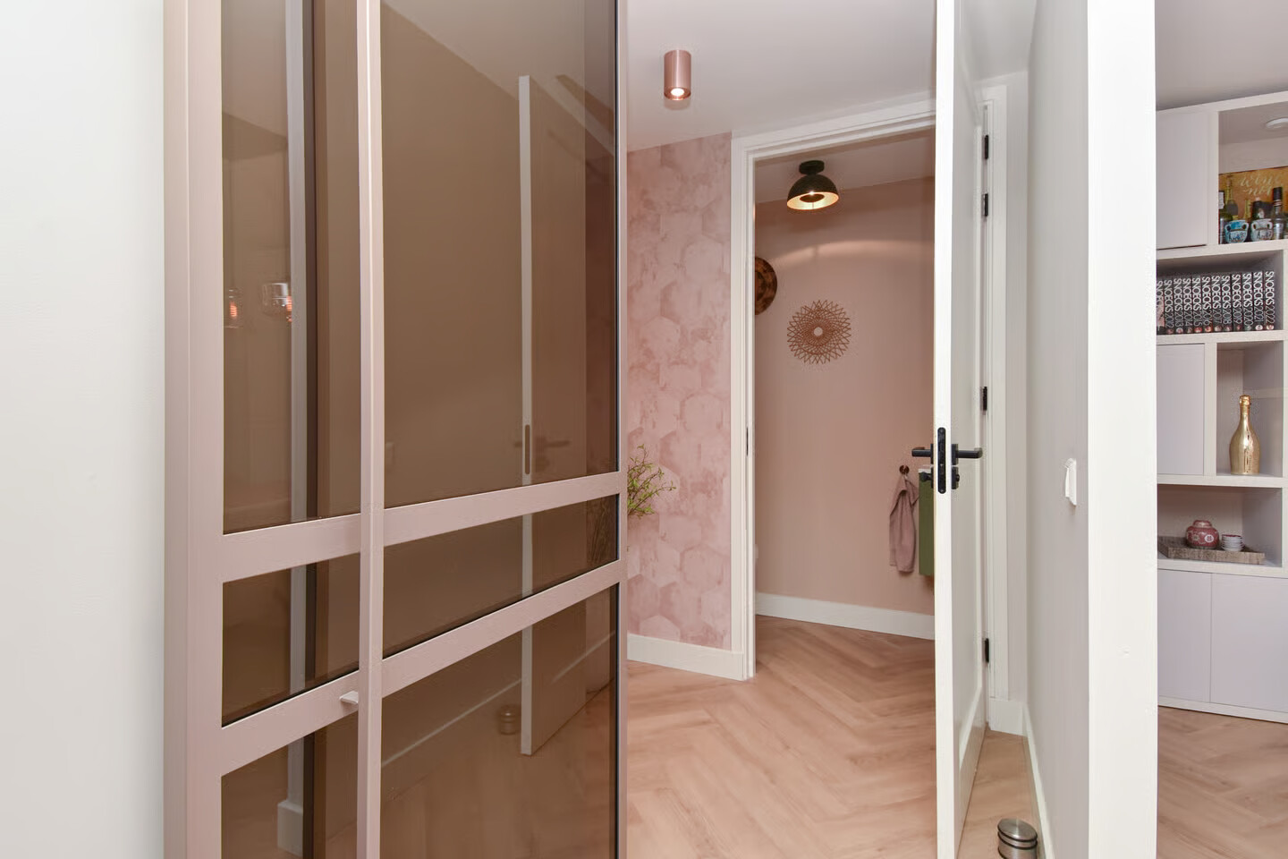 Tussenwoning te koop: Kerkweg 34, Nootdorp