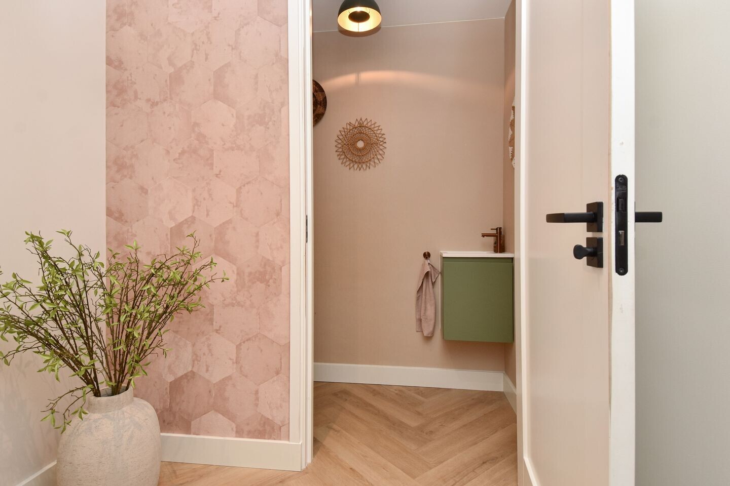 Tussenwoning te koop: Kerkweg 34, Nootdorp