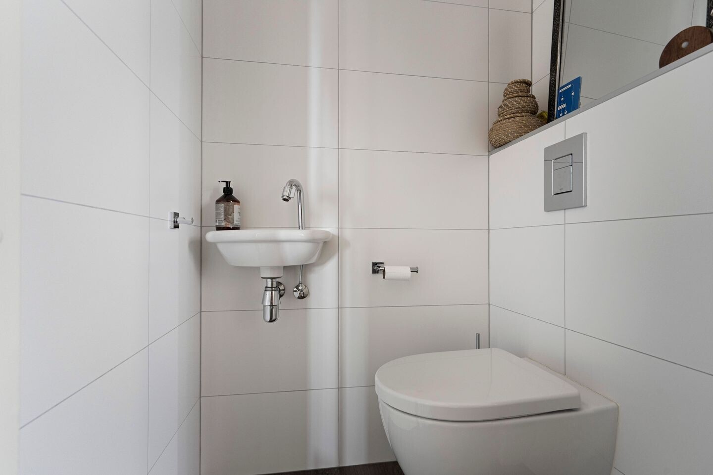 Twee-onder-één-kap te koop: Hogeveenseweg 39, Nootdorp