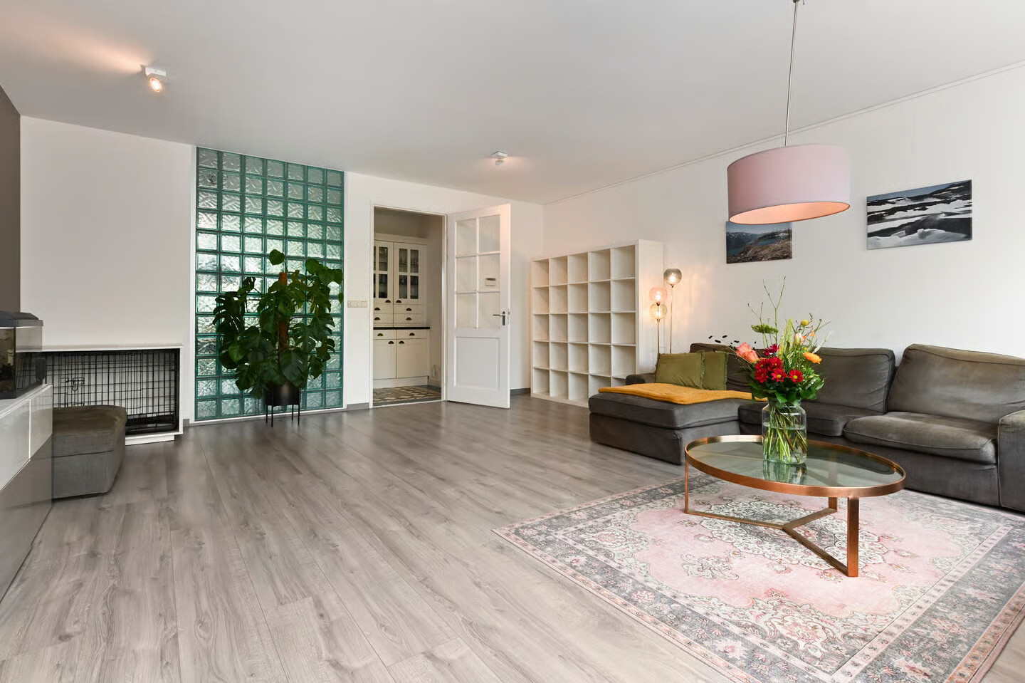 Tussenwoning te koop: Hof van Duivenvoorde 9, Nootdorp