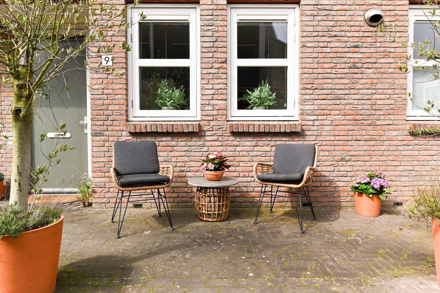 Tussenwoning te koop: Hof van Duivenvoorde 9, Nootdorp