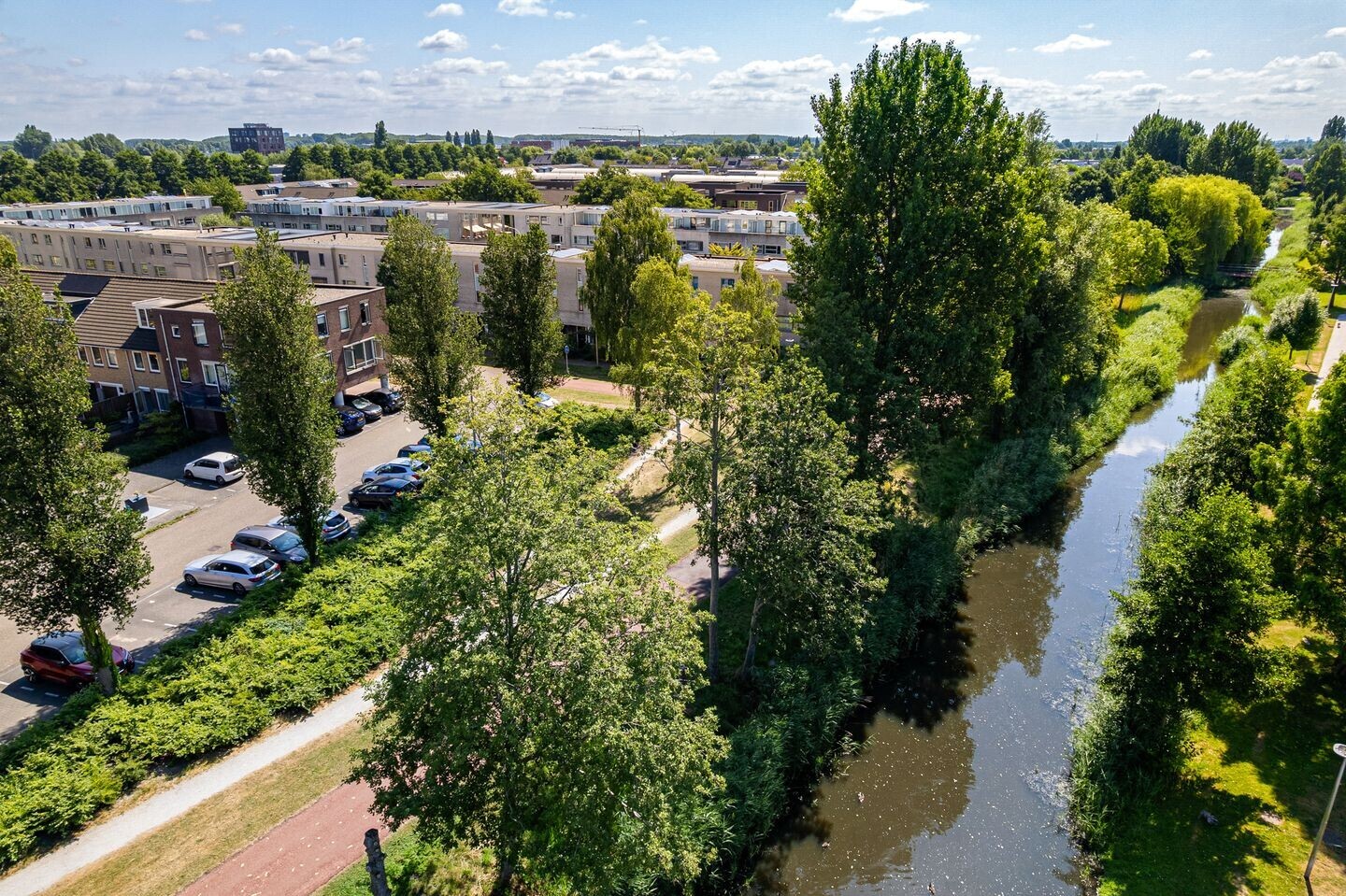 Tussenwoning te koop: Veenkamp 42, Nootdorp