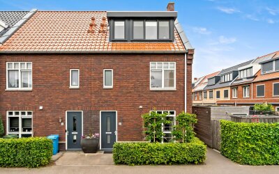 Koningsveldland 13