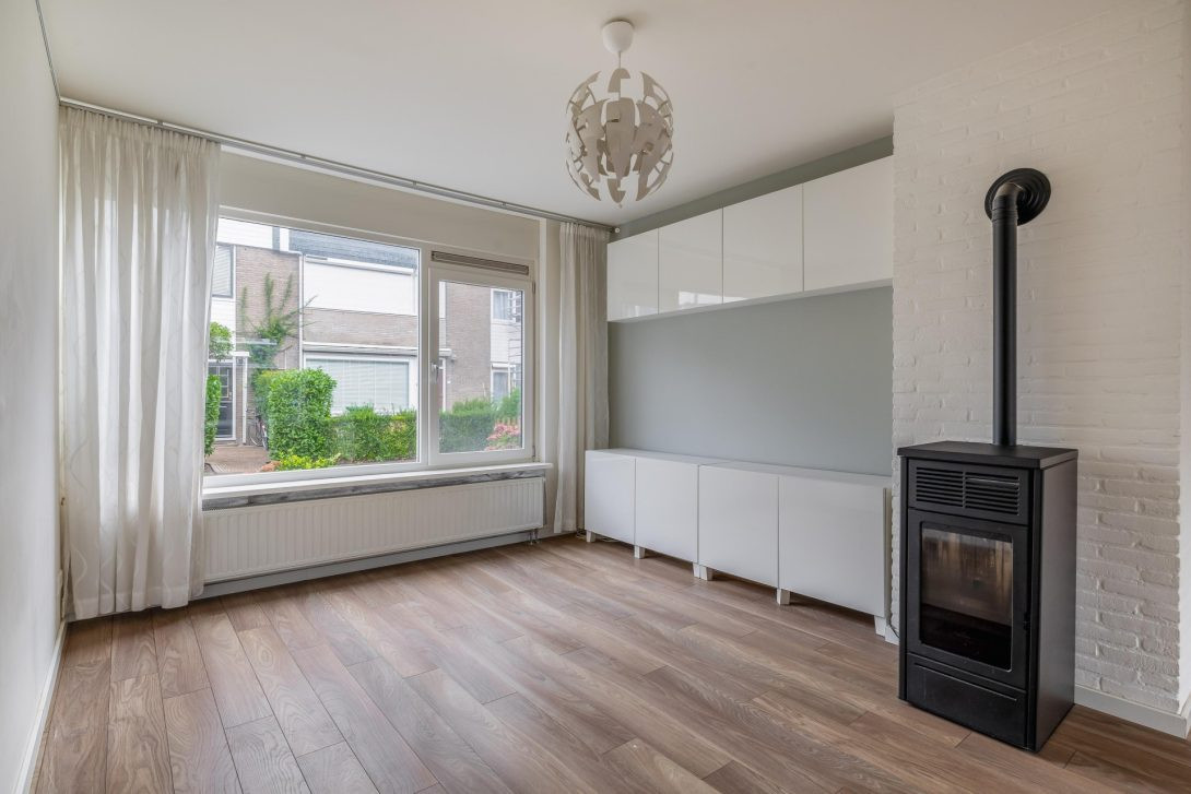 Tussenwoning te koop: Vuurdoornlaan 14, Pijnacker