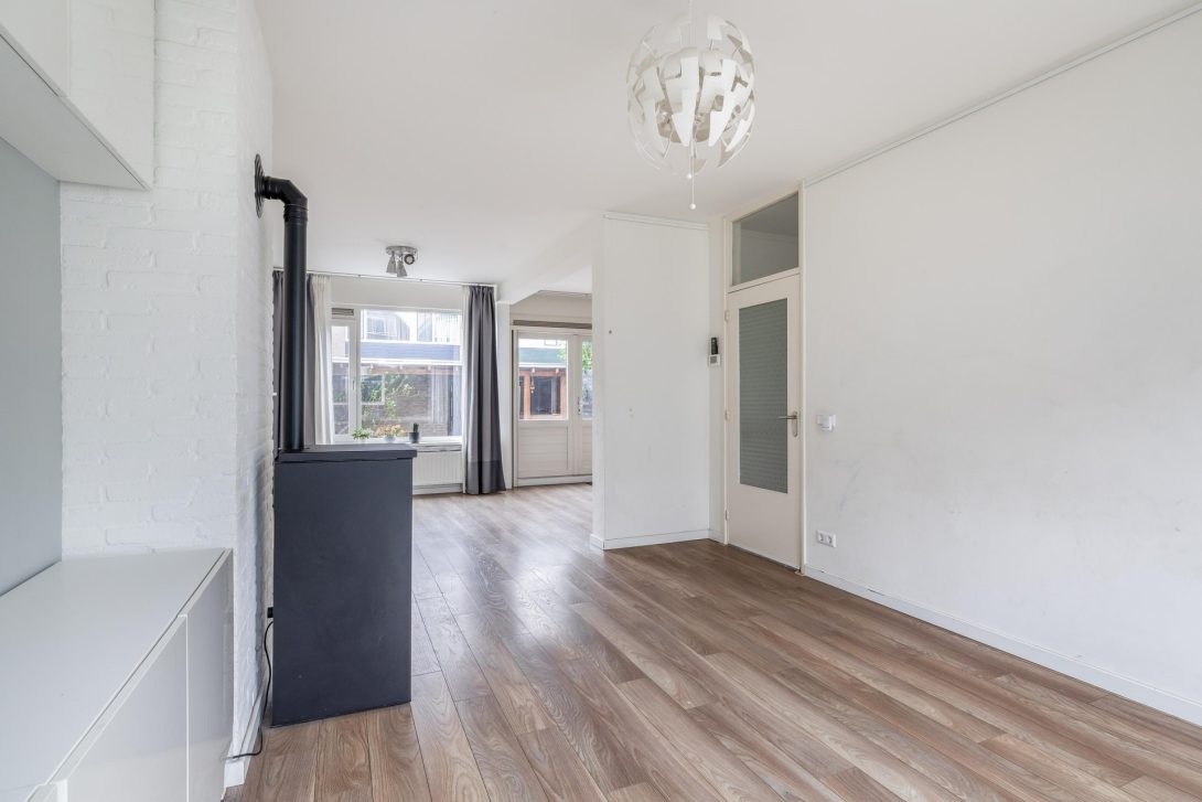 Tussenwoning te koop: Vuurdoornlaan 14, Pijnacker