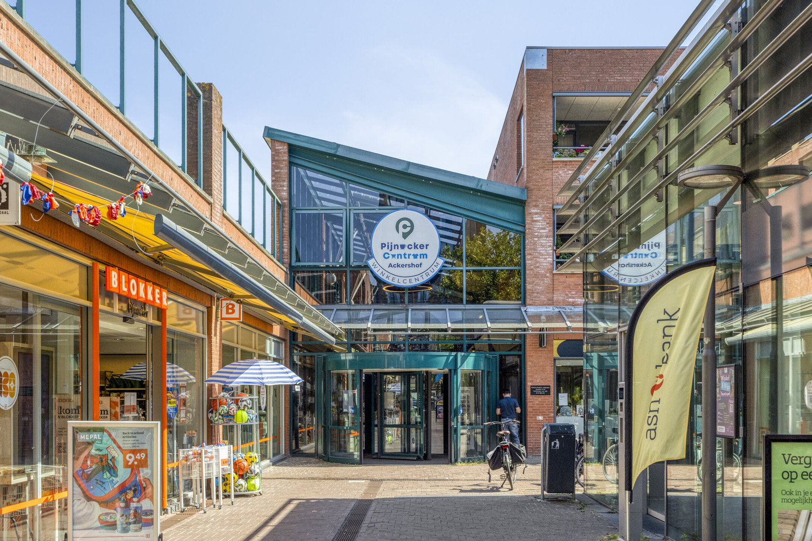 Appartement te koop: Oostlaan 92, Pijnacker
