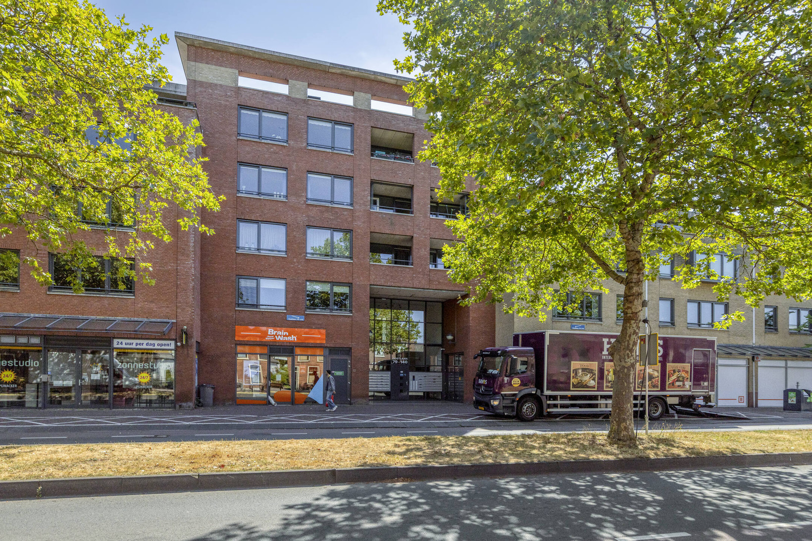 Appartement te koop: Oostlaan 92, Pijnacker