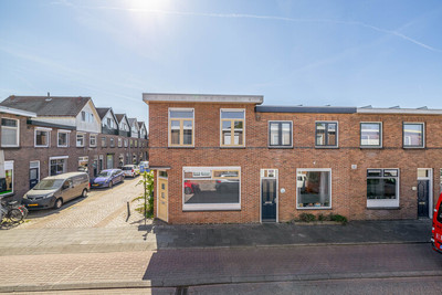 Emmastraat 38