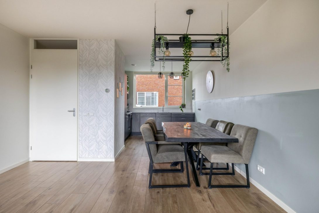 Tussenwoning te koop: Emmastraat 6, Pijnacker