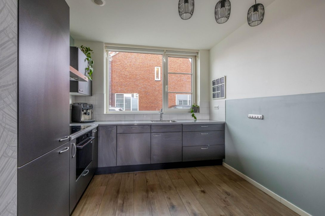 Tussenwoning te koop: Emmastraat 6, Pijnacker