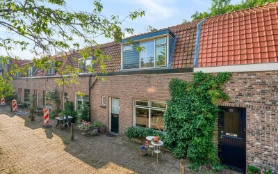 Zuiderstraat 21