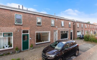 van Brachtstraat 11