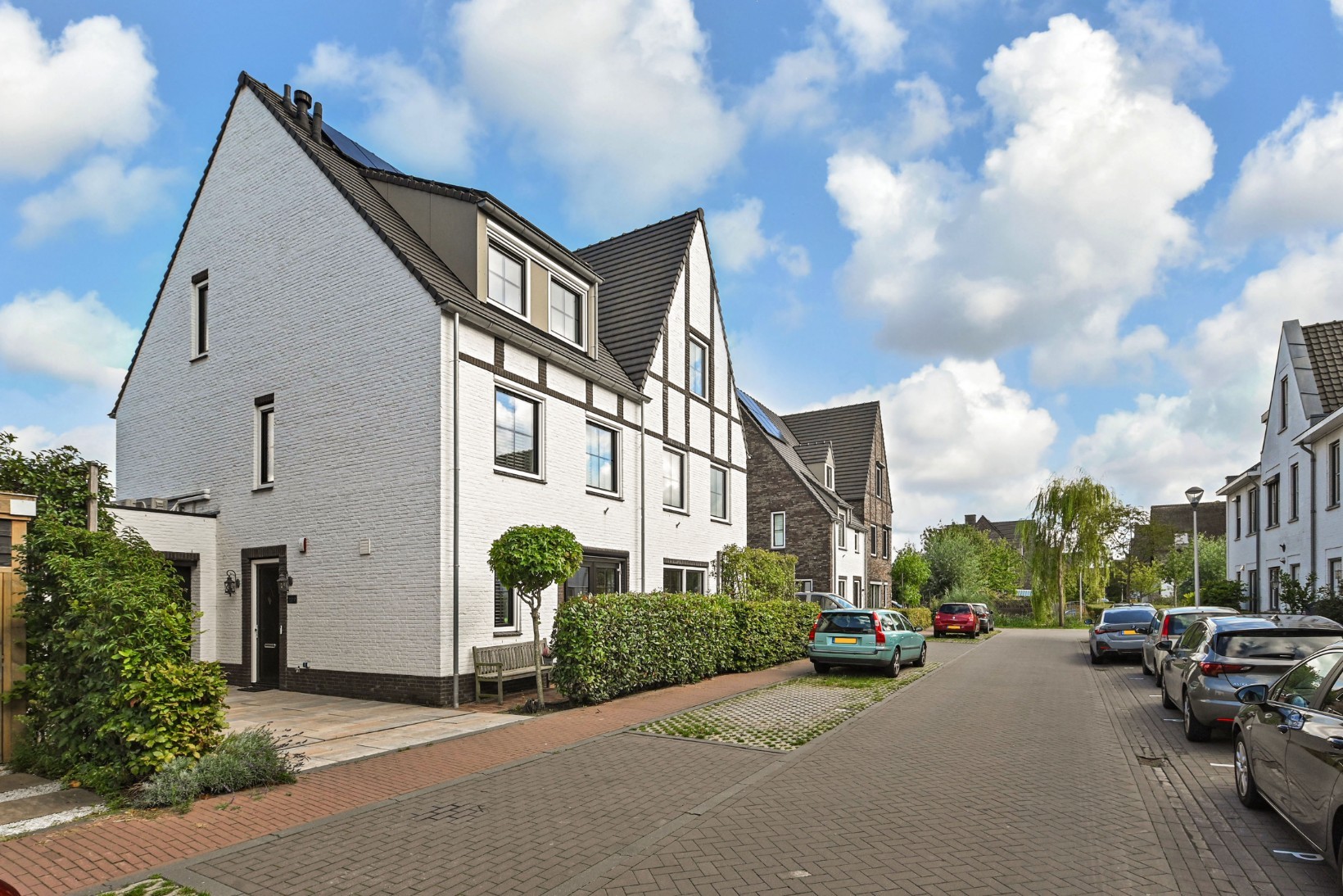 Twee-onder-één-kap te koop: Brink van Pim Pandoer 7, Pijnacker
