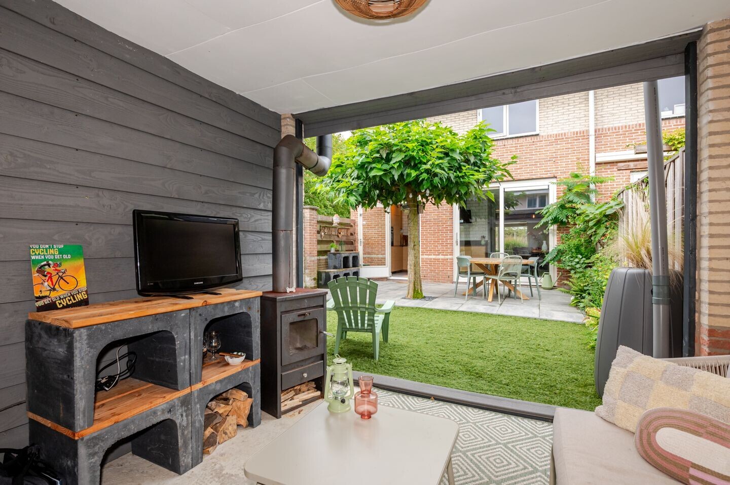 Hoekwoning te koop: Koninginnehof 12, Pijnacker