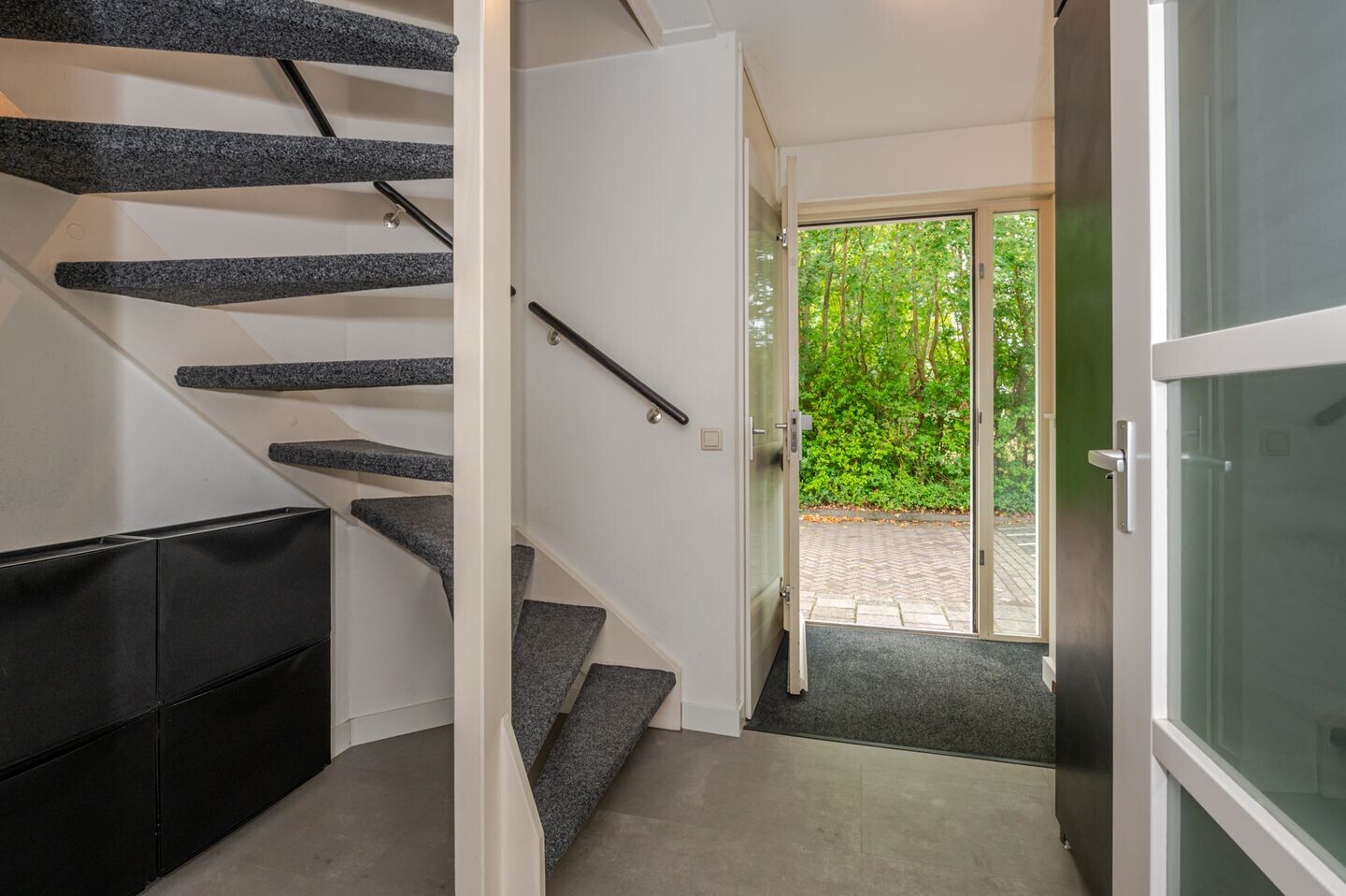 Hoekwoning te koop: Koninginnehof 12, Pijnacker