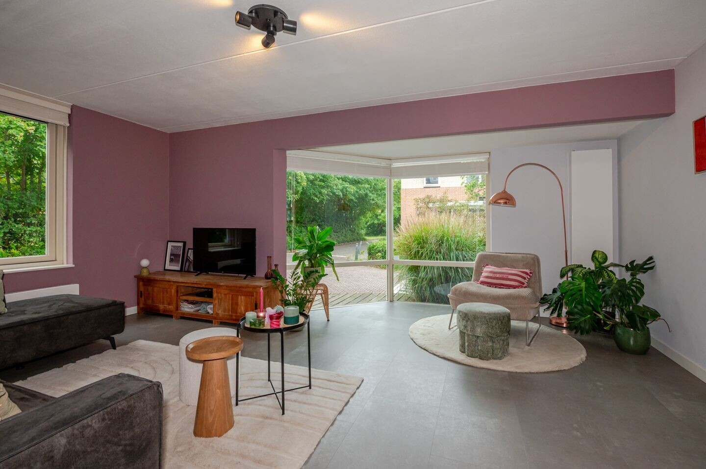 Hoekwoning te koop: Koninginnehof 12, Pijnacker