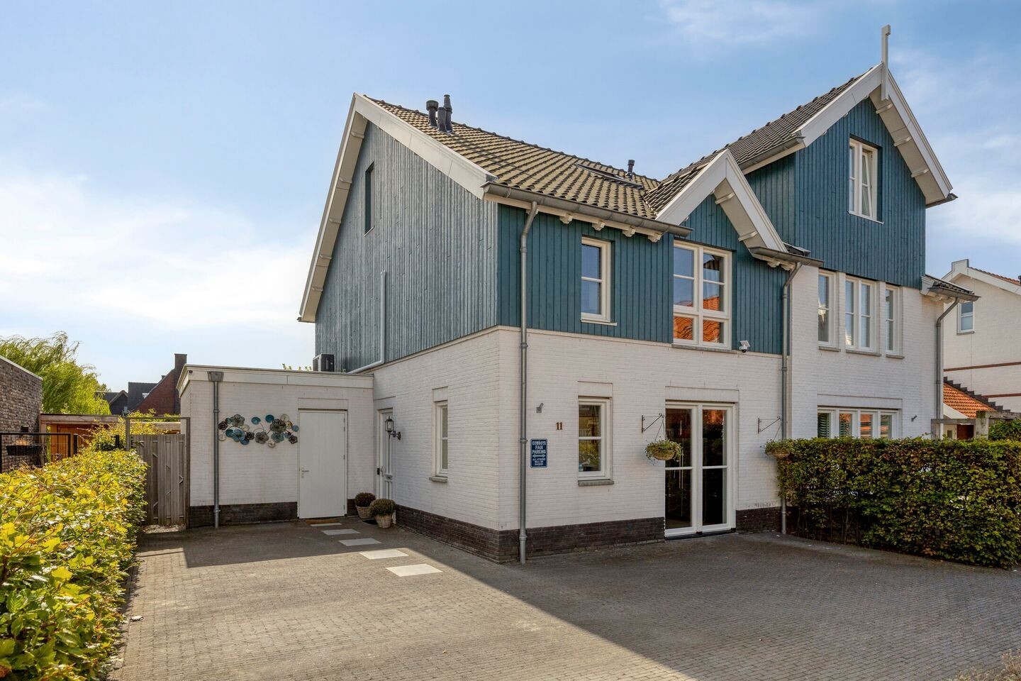 Twee-onder-één-kap te koop: graspieperlande 11, Pijnacker