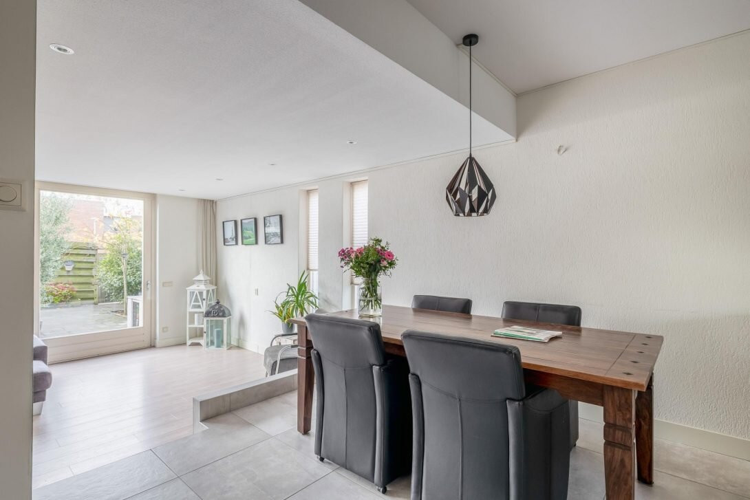 Hoekwoning te koop: rivierenlaan 98, Pijnacker