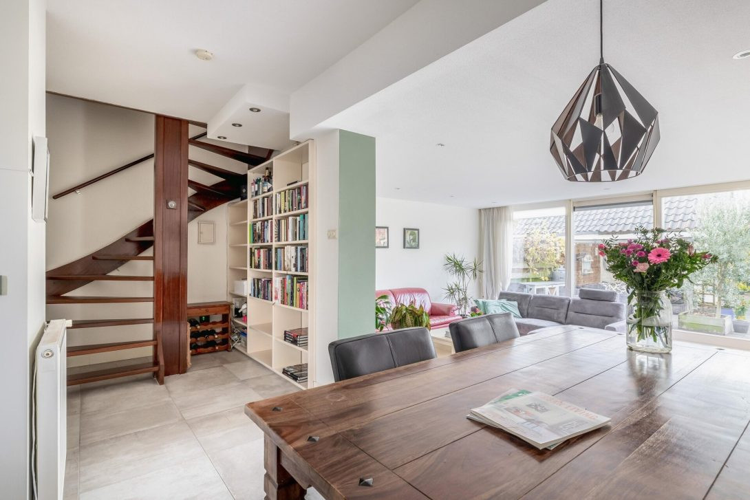 Hoekwoning te koop: rivierenlaan 98, Pijnacker