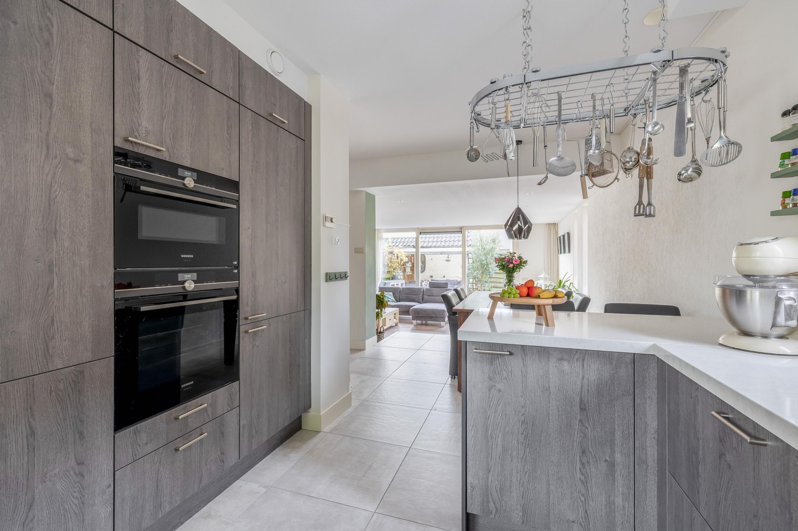 Hoekwoning te koop: rivierenlaan 98, Pijnacker