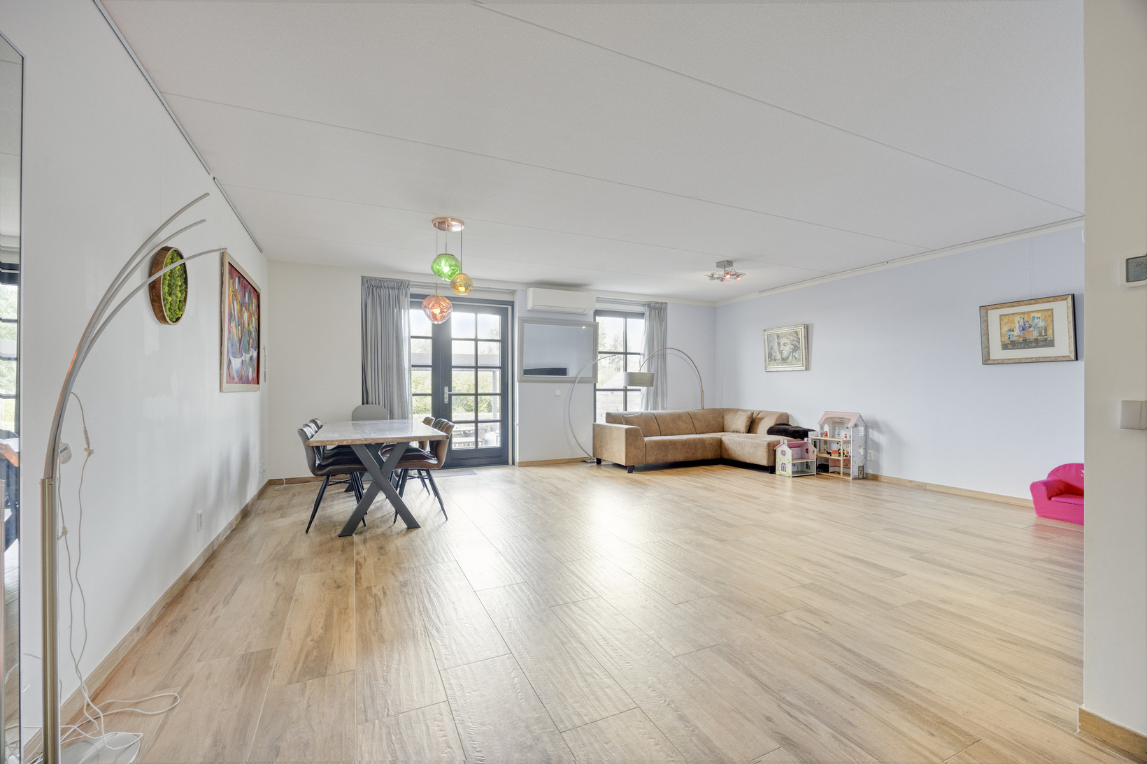 Tussenwoning te koop: Velduillande 9, Pijnacker