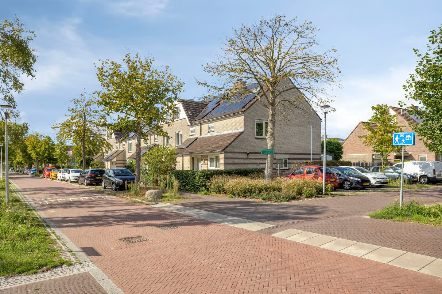 Hoekwoning te koop: caro van eycklaan 16, Pijnacker