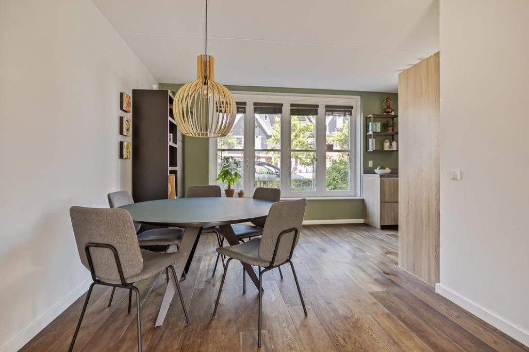 Tussenwoning te koop: Vinkenlande 25, Pijnacker