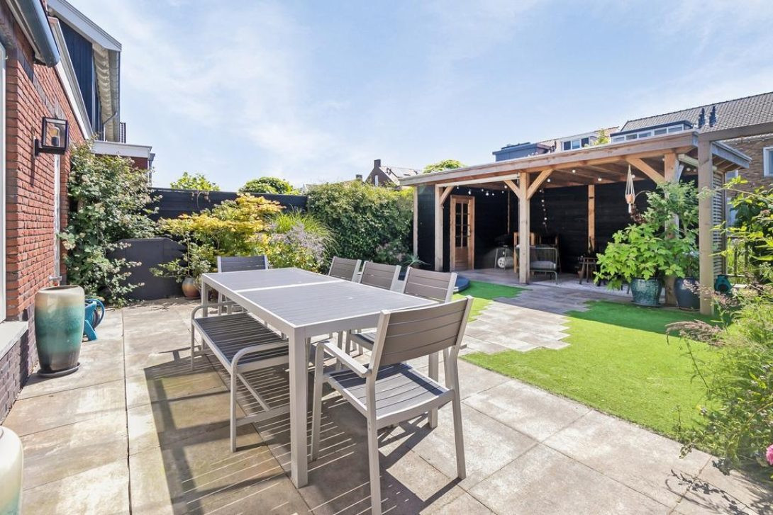 Tussenwoning te koop: Vinkenlande 25, Pijnacker