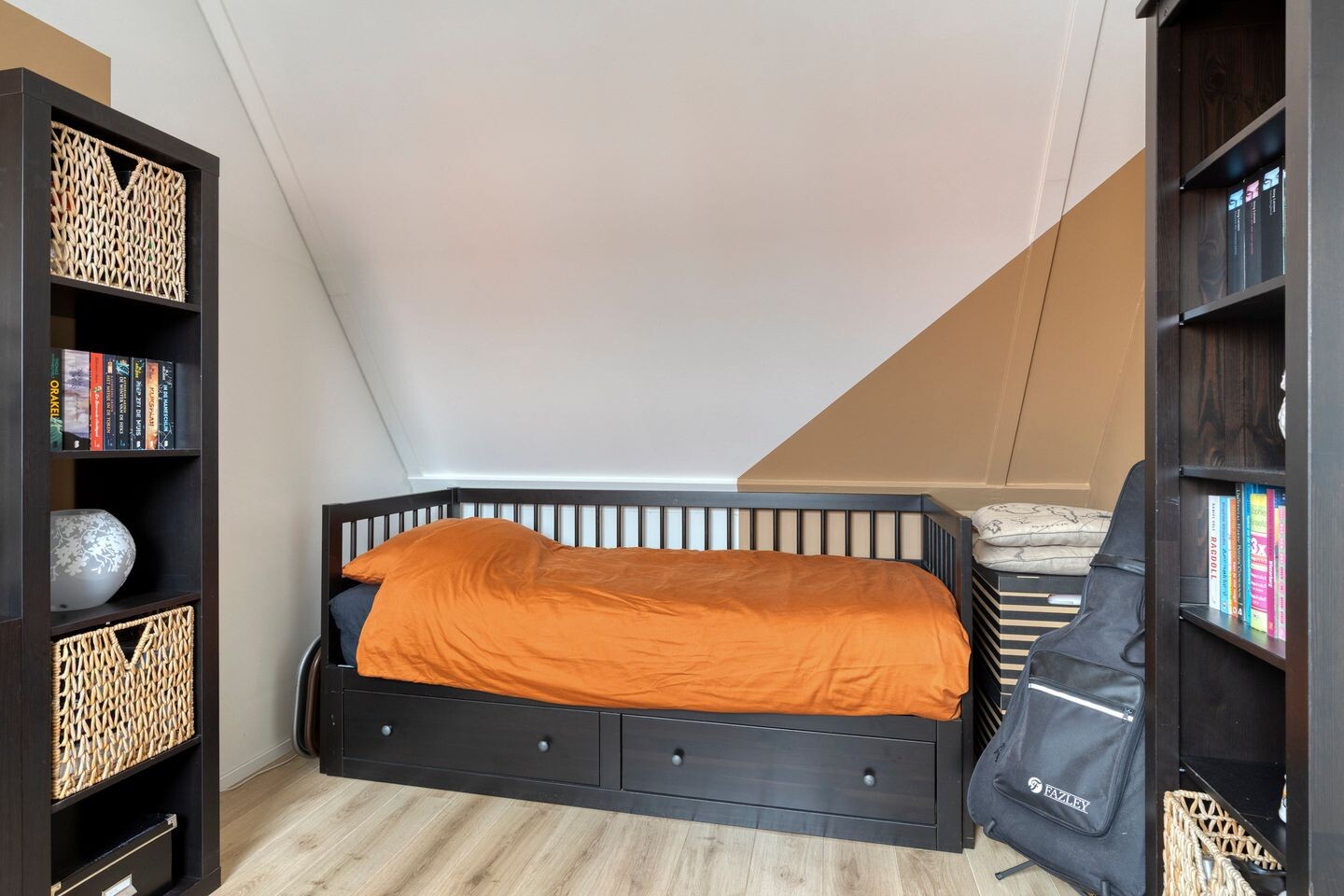 Tussenwoning te koop: boekweitakker 10, Pijnacker