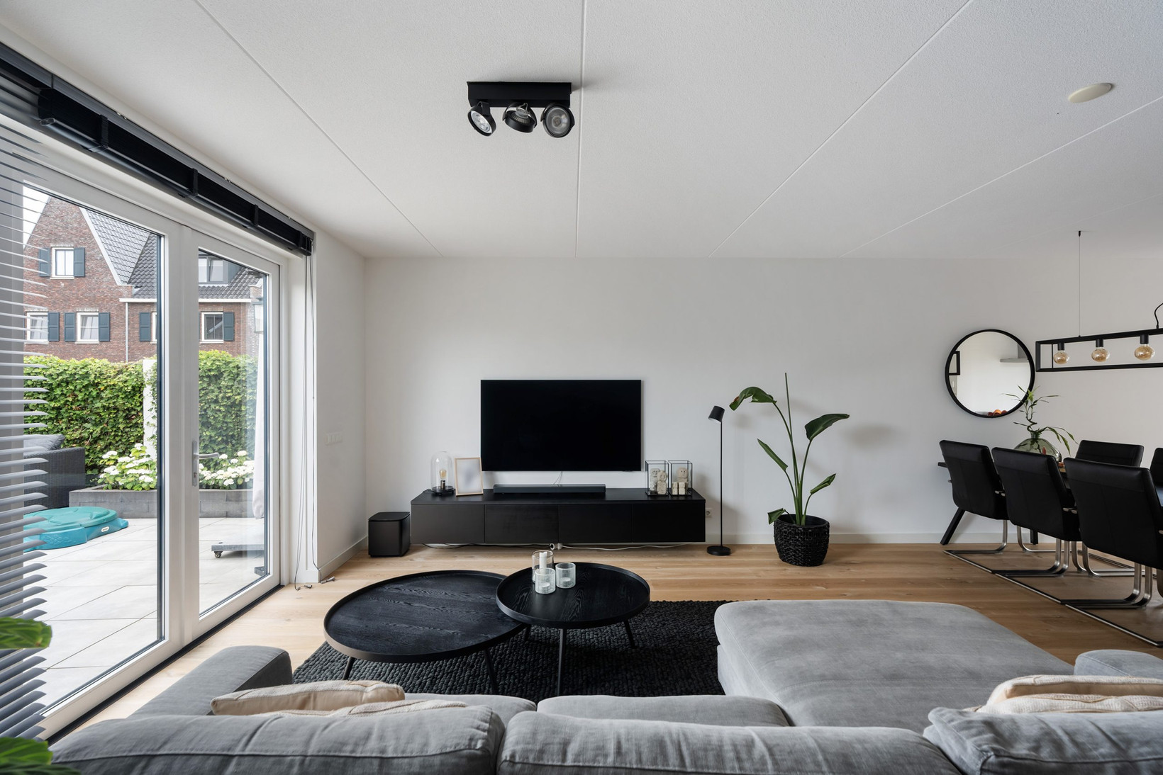 Hoekwoning te koop: Keizersmantelzoom 15, Pijnacker