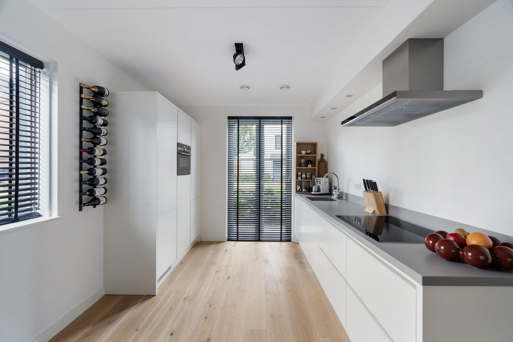 Hoekwoning te koop: Keizersmantelzoom 15, Pijnacker